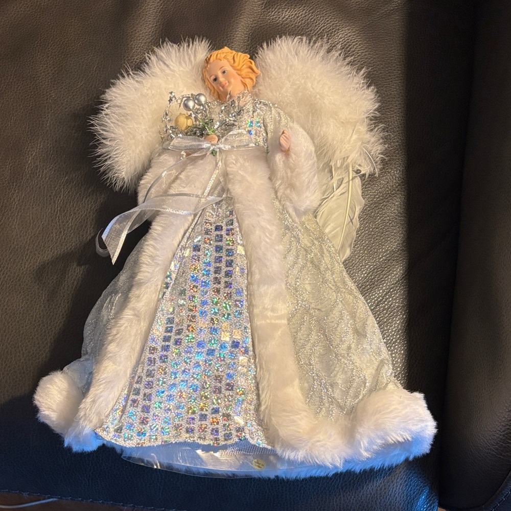 Elegant Angel Tree Topper with White and Silver Gown - Picture 1 of 5